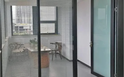 ایده پرده برای پارتیشن شیشه ای